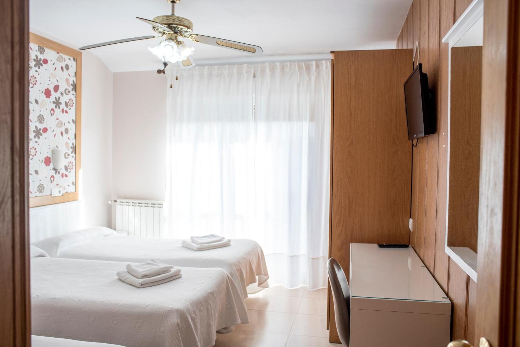 Hotel Ria De Suances Ngoại thất bức ảnh