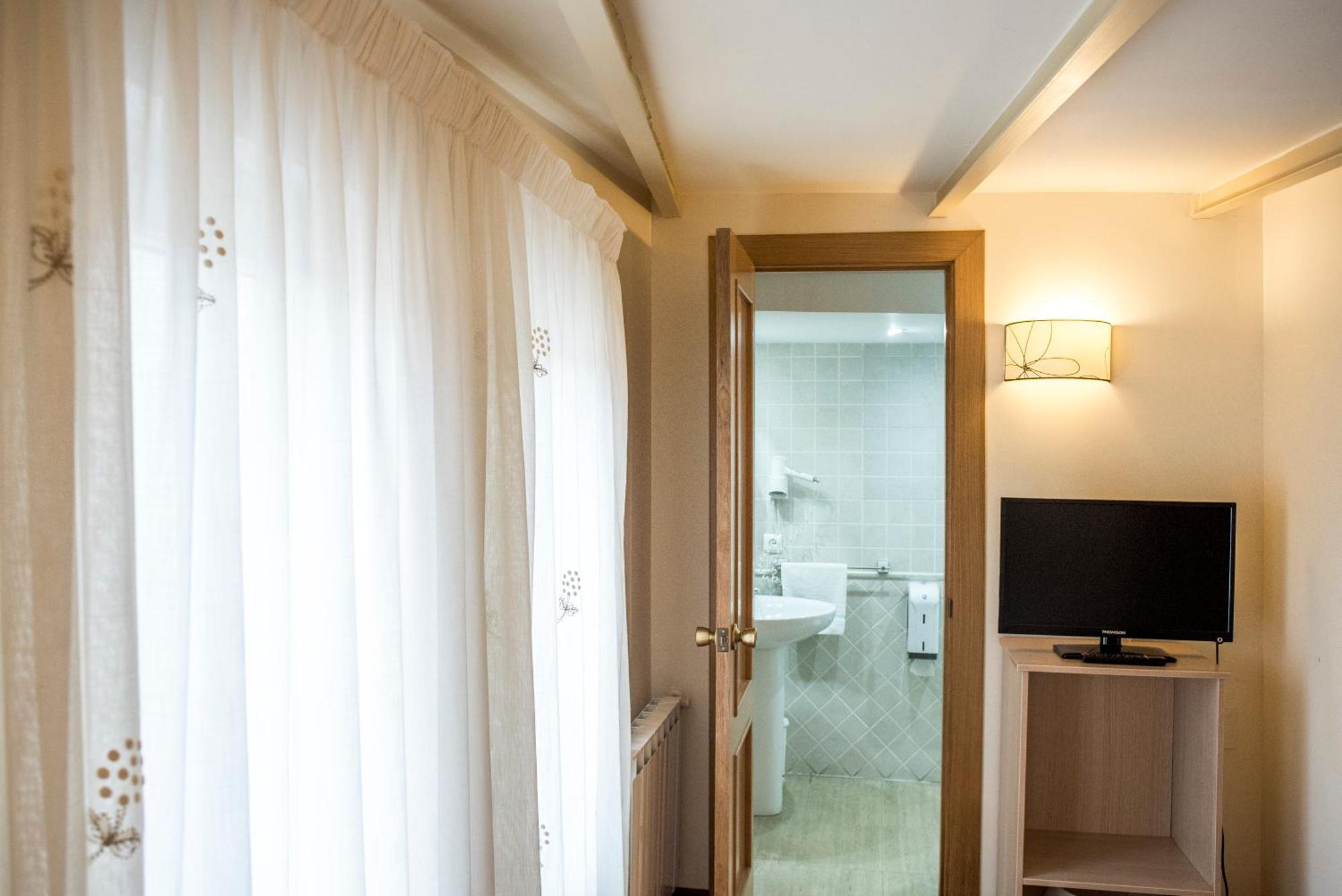 Hotel Ria De Suances Ngoại thất bức ảnh